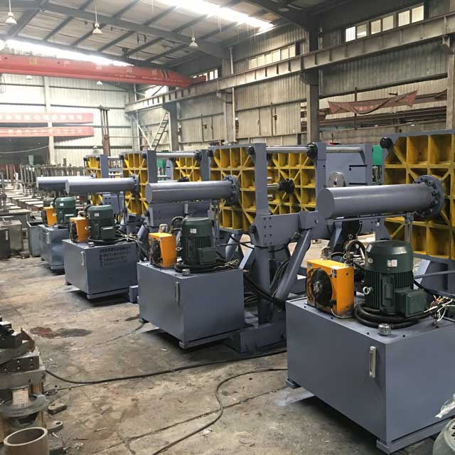 重力澆注機生產車間(7)